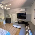 Отель Restaurant L'escale Chez Mimi *