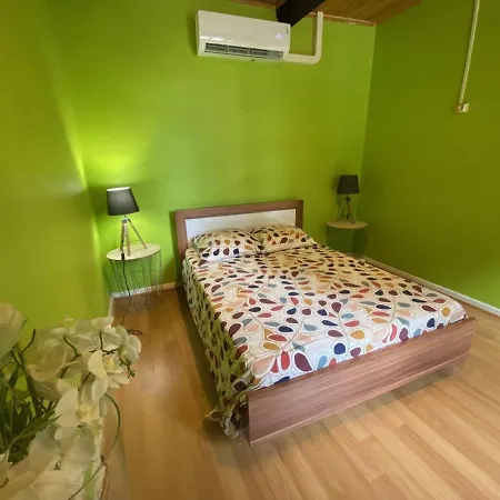 Restaurant L'escale Chez Mimi Otel Bioule