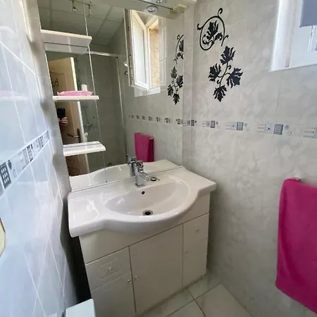 Otel Restaurant L'escale Chez Mimi Bioule