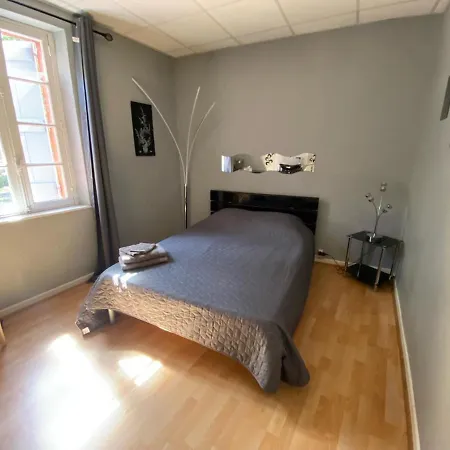 Hotell Restaurant L'escale Chez Mimi Bioule