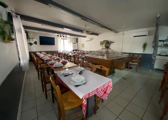 Restaurant L'escale Chez Mimi Bioule