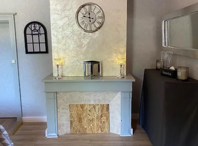 Restaurant L'escale Chez Mimi Hotel Bioule